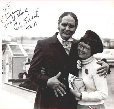 Elaine's Fan Pic